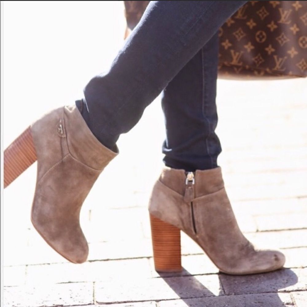 Tory Burch Fulton Booties - Picture 4 of 16